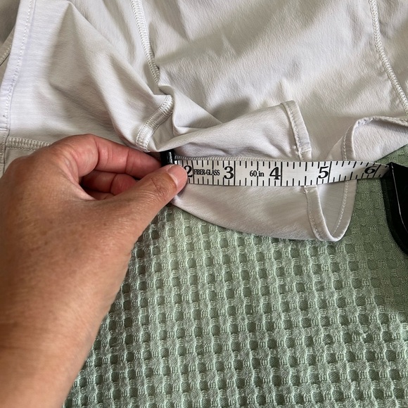 Lululemon Hotty Hot Athletic Shorts - Picture 7 of 8